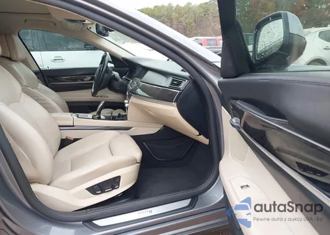 2012 BMW 740Li z USA, uszkodzony, nr VIN WBAKB4C56CC575673